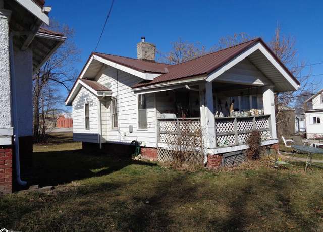 Property at 112 N 15th St, Centerville, IA 52544, 1 bed, 1 bath