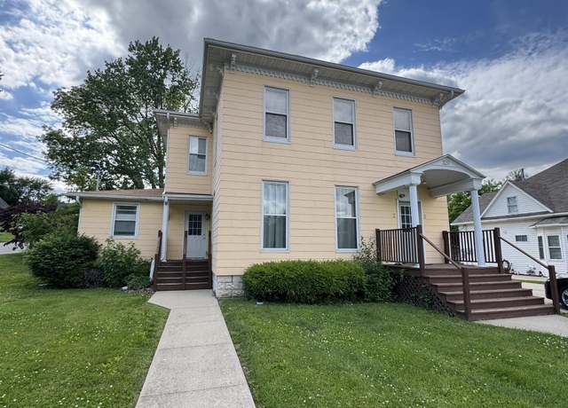 Property at 329 S Marshall St, Burlington, IA 52601
