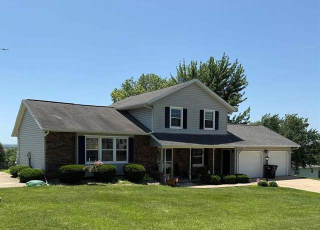 Property at 2648 Clearview Hts, Fort Madison, IA 52627, 4 beds, 2.5 baths