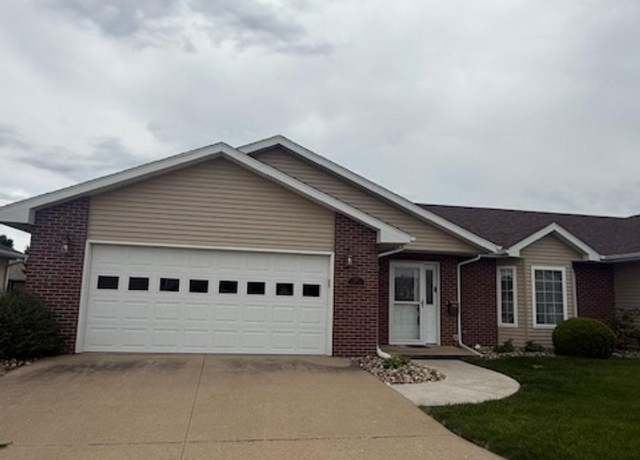 Property at 1557 Mason Lane Ln, Burlington, IA 52601, 2 beds, 2 baths