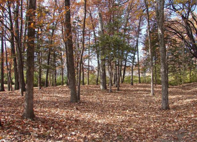 Property at Lot 3 S Hoaglin Dr, Mount Pleasant, IA 52641