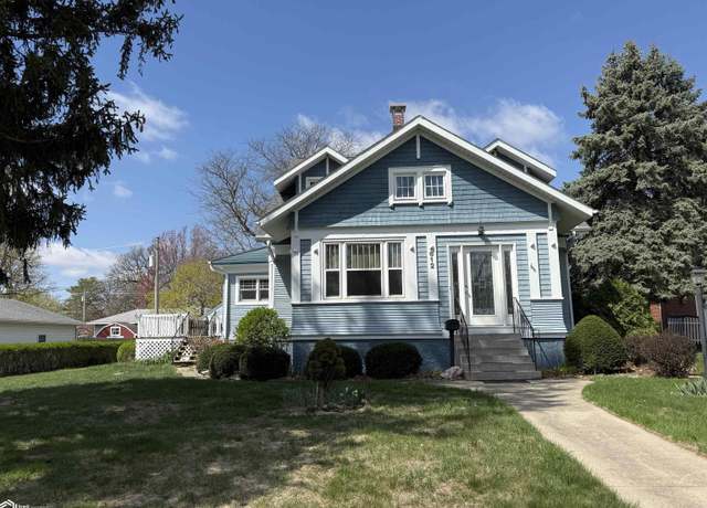 Property at 612 S Vine St, Jefferson, IA 50129, 4 beds, 2.5 baths