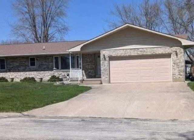 Property at 612 Bel Air Dr, West Point, IA 52656, 2 beds, 2.5 baths