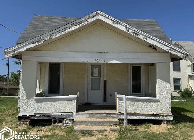 Property at 403 W Van Buren St, Centerville, IA 52544, 2 beds, 1 bath