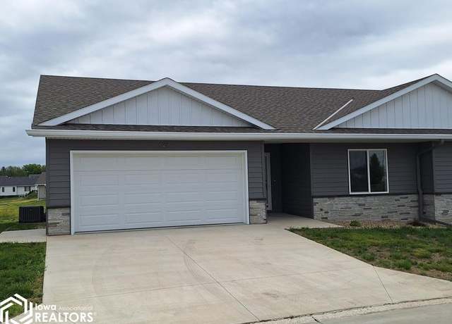Property at 629 Westridge Dr, Carroll, IA 51401, 3 beds, 3 baths
