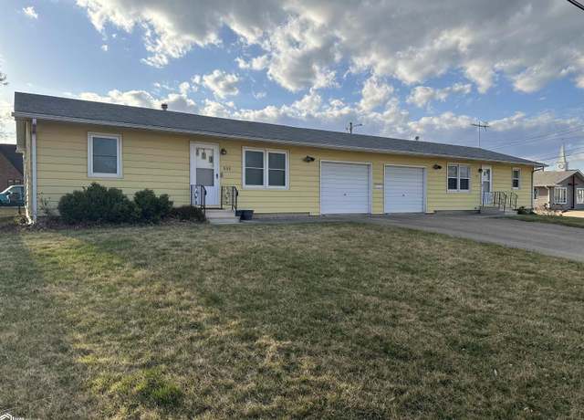 Property at 811 N 7th St, Chariton, IA 50049