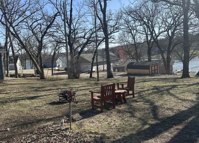 Property at 103 North Dr Dr, Montezuma, IA 50171