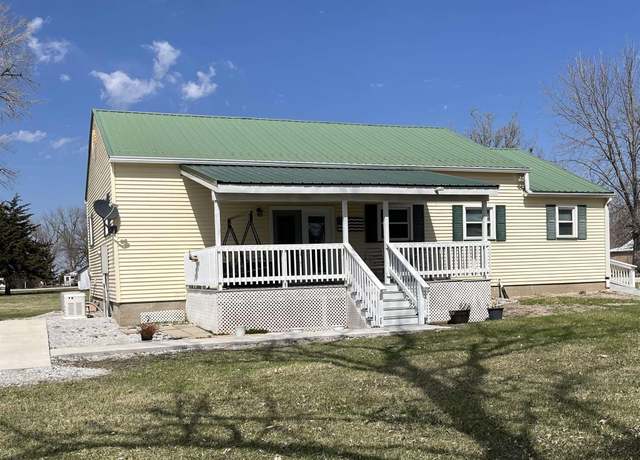 Property at 1080 & 1084 Linby Dr, Packwood, IA 52580, 3 beds, 1.5 baths
