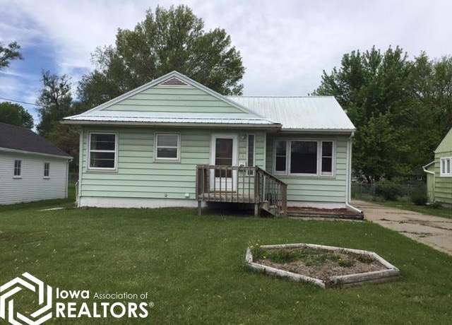 Property at 643 Minneopa Ave, Ottumwa, IA 52501, 2 beds, 1 bath