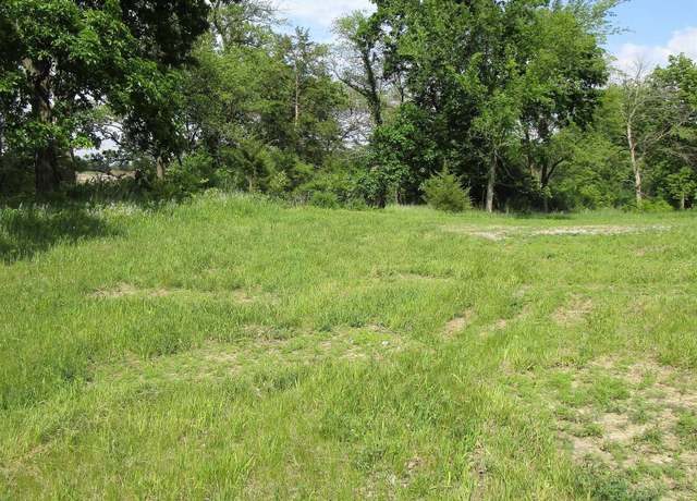 Property at 1016 Palisades Ct, Iowa Falls, IA 50126