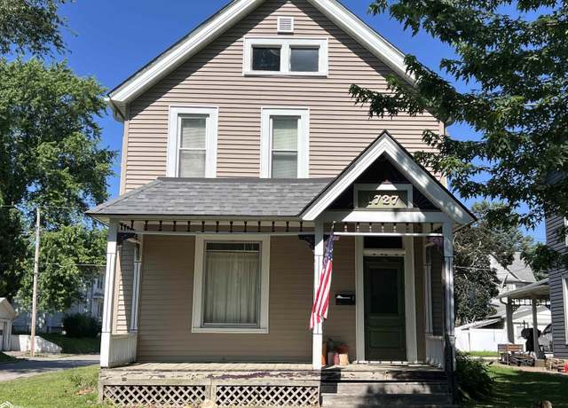 Property at 1727 Orchard St St, Burlington, IA 52601, 4 beds, 1.5 baths