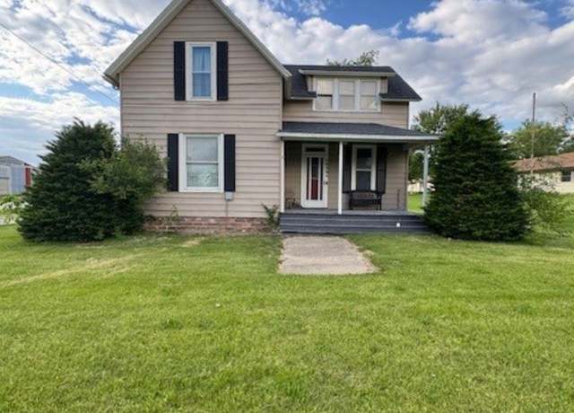 Property at 609 W North, Moravia, IA 52571, 3 beds, 2 baths