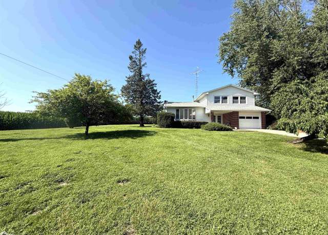 Property at 2527 23rd St, Eldon, IA 52554, 3 beds, 1.5 baths
