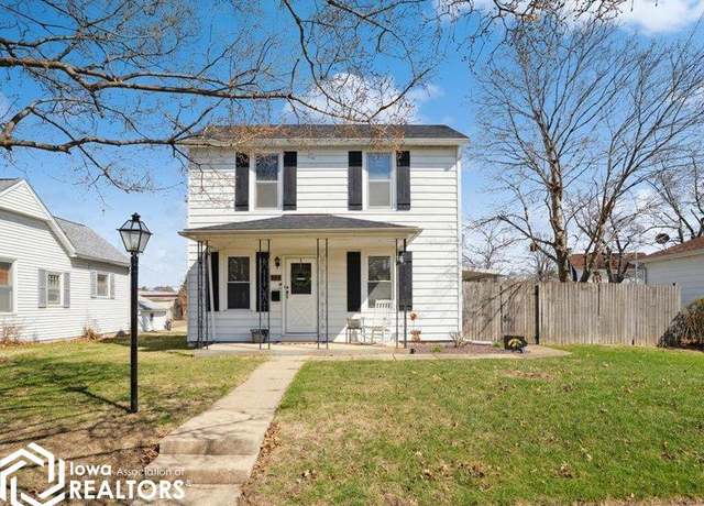 Property at 604 S Gertrude St, Burlington, IA 52601, 3 beds, 1 bath