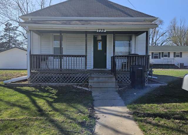 Property at 739 S Ward St, Ottumwa, IA 52501, 2 beds, 1 bath