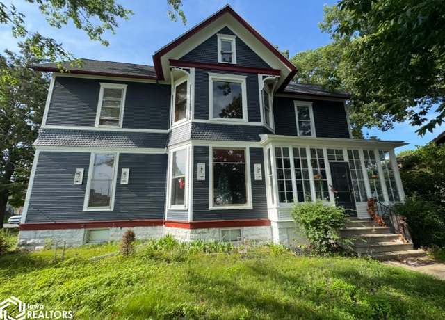 Property at 2 E Grant St, Marshalltown, IA 50158