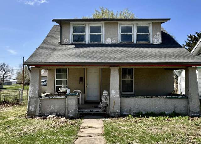 Property at 1318 Fulton St, Keokuk, IA 52632, 2 beds, 1 bath