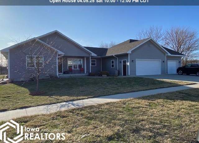 Property at 1509 Rylea Dr, Clear Lake, IA 50428, 4 beds, 3 baths