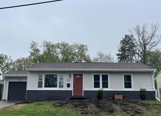 Property at 2616 Subilbe Ave, Burlington, IA 52601, 3 beds, 1 bath