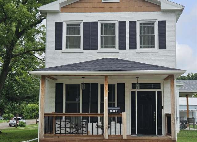 Property at 205 Clay St, Warsaw, IL 62379, 3 beds, 2 baths