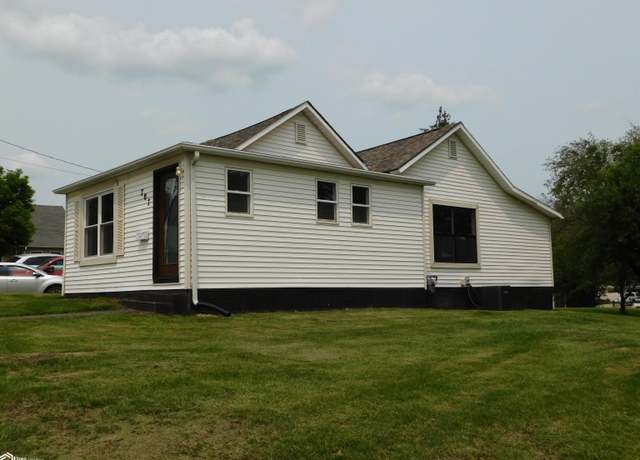 Property at 707 N Cherry St, Creston, IA 50801, 3 beds, 1 bath