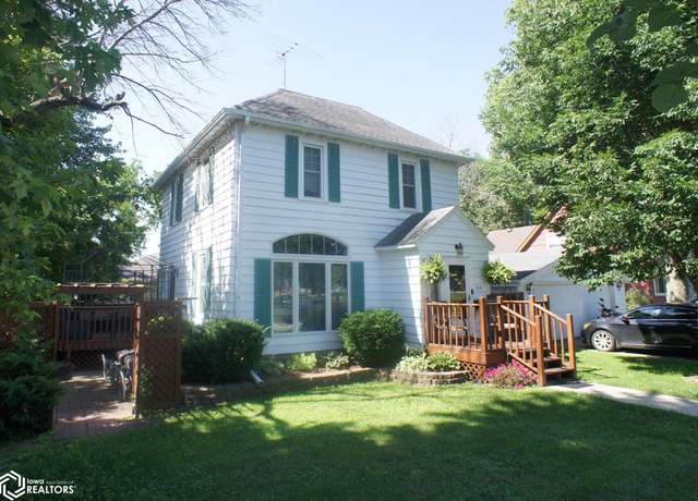 Property at 306 Water St, Webster City, IA 50595, 3 beds, 1.5 baths
