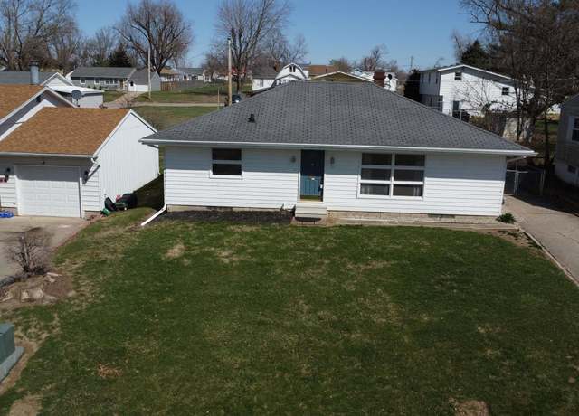 Property at 111 N 22nd St, Marshalltown, IA 50158, 3 beds, 2 baths