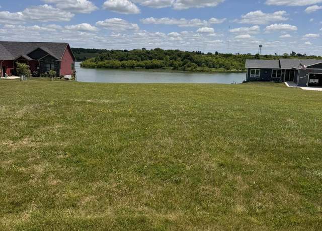 Property at 2168 W Vintner's Dr, Osceola, IA 50213
