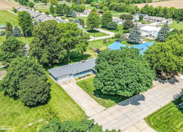 Property at 1207 Normal St, Woodbine, IA 51579, 3 beds, 3 baths
