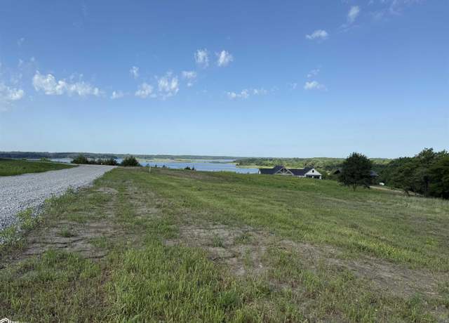 Property at 245 Lake Dr, Melrose, IA 52569