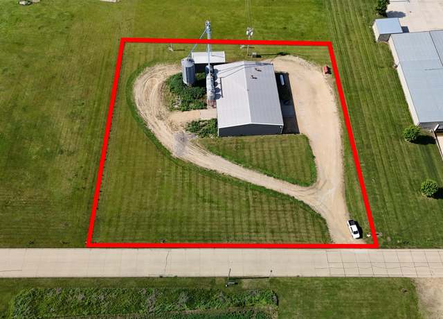 Property at 706 Northridge Dr, Monticello, IA 52310