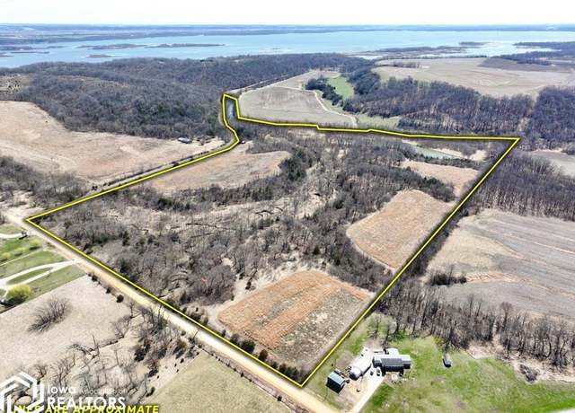 Property at 1298 475th Ave, Clinton, IA 52070