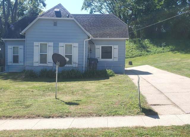 Property at 1803 4th Ave N, Denison, IA 51442, 2 beds, 1 bath