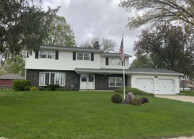 Property at 2118 9th Ave N, Denison, IA 51442, 4 beds, 2.5 baths