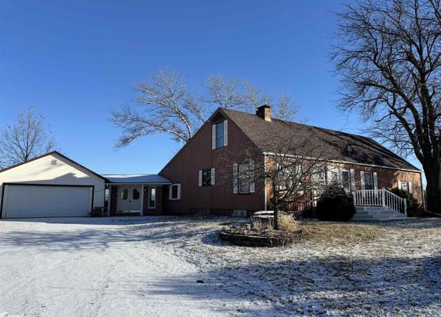 Property at 2550 Inkpaduta Ave, Webster City, IA 50595, 4 beds, 1 bath