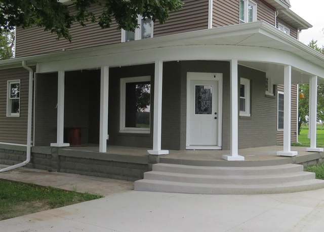 Property at 5170 80th St, Montezuma, IA 50171, 4 beds, 1.5 baths