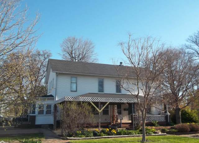 Property at 300 N Vine St, Creston, IA 50801, 4 beds, 2 baths