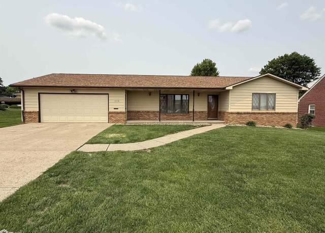 Property at 1216 Garfield Ave, Harlan, IA 51537, 2 beds, 2.5 baths