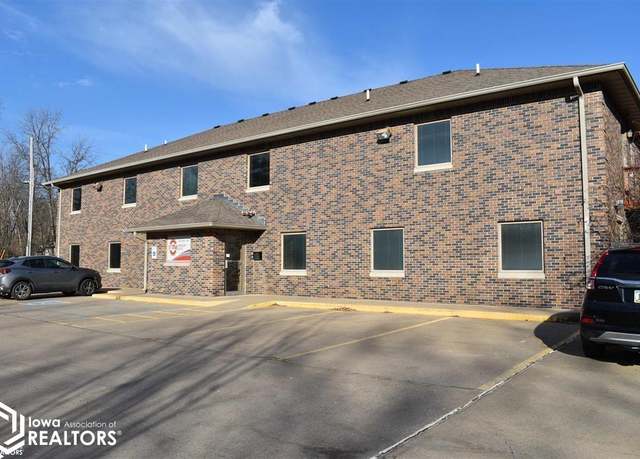 Property at 1112 N Van Buren Ave, Ottumwa, IA 52501