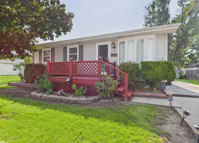 Property at 615 S Moore St, Ottumwa, IA 52501, 3 beds, 1 bath