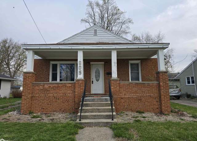 Property at 805 E Monroe St, Mount Pleasant, IA 52641, 2 beds, 1 bath