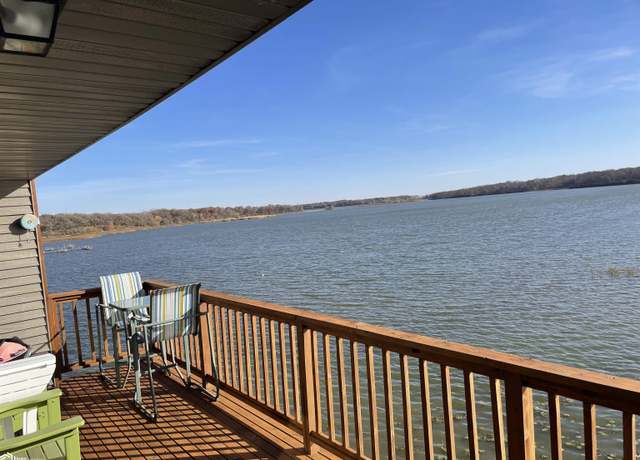 Property at 414 E Lake St St #3, Ventura, IA 50482, 2 beds, 2 baths