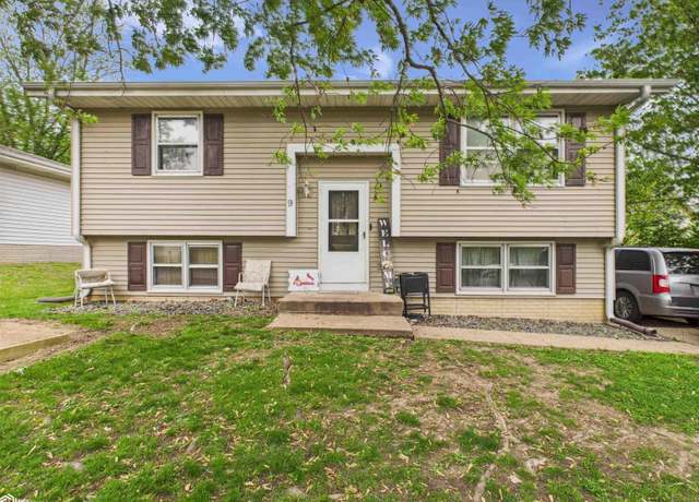 Property at 9 Suncrest Ter, Keokuk, IA 52632, 3 beds, 1.5 baths