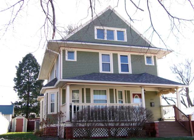 Property at 207 E 5th St, Atlantic, IA 50022, 3 beds, 2 baths