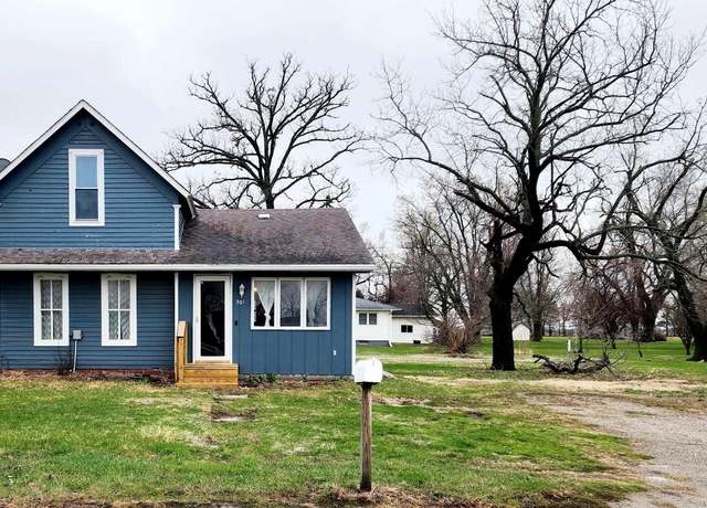 Property at 301 Highway 22, Keswick, IA 50136, 2 beds, 1 bath