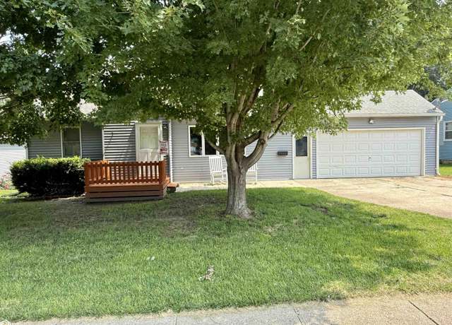 Property at 1852 Quint Ave, Carroll, IA 51401, 3 beds, 2 baths