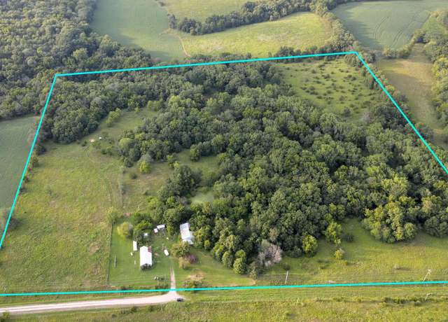 Property at 1657 200th St, Fairfield, IA 52556, 3 beds, 1 bath