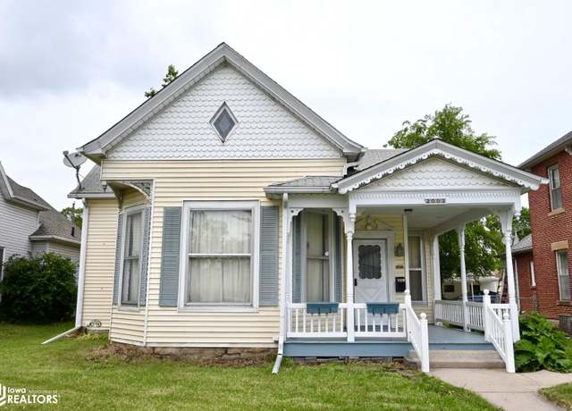 Property at 2003 Avenue H, Fort Madison, IA 52627, 2 beds, 1 bath