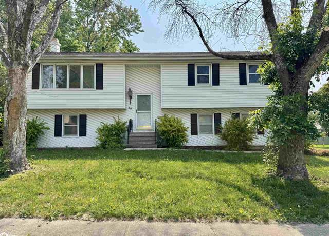 Property at 314 Hawthorne Rd, Iowa Falls, IA 50126, 3 beds, 2 baths