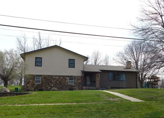 Property at 204 E Prairie St, Creston, IA 50801, 3 beds, 3 baths